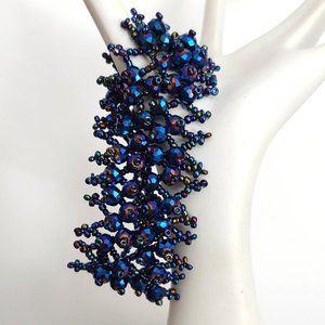 Iridescent multi color seed and faceted bead toggle close bracelet